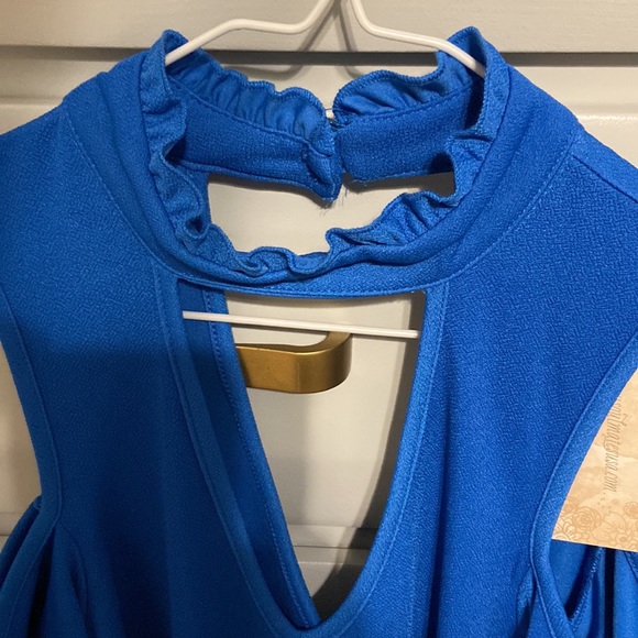 DRESS - Picture 2 of 4